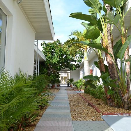 Sta N Pla Motel Clearwater Beach Exterior photo